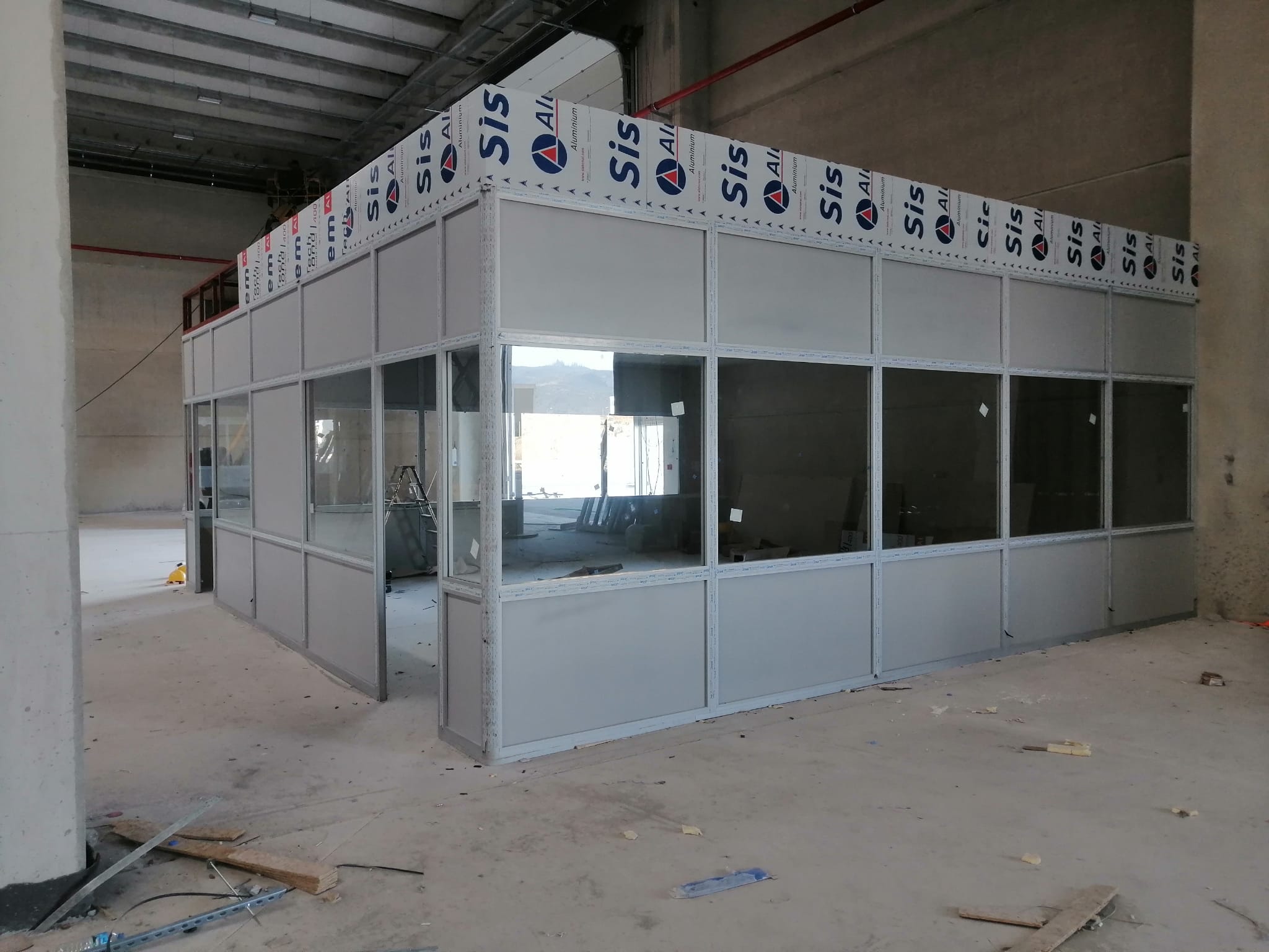 İzeltaş İç Ofis Binası